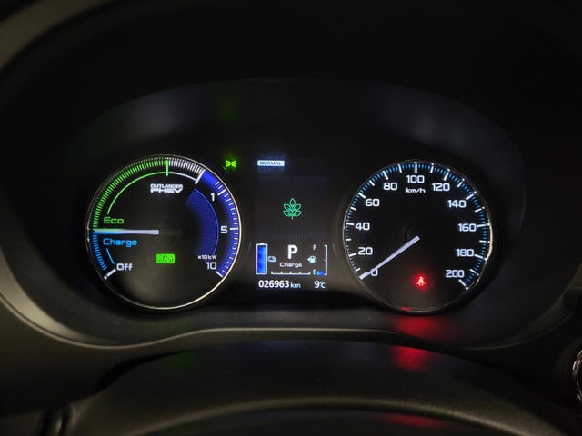 2020 MITSUBISHI OUTLANDER - 16