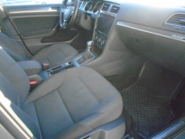 2019 VOLKSWAGEN GOLF - 13