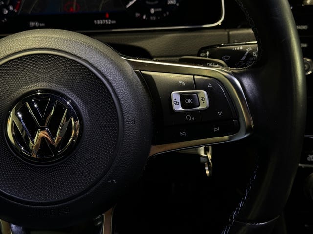 2018 VOLKSWAGEN GOLF - 17
