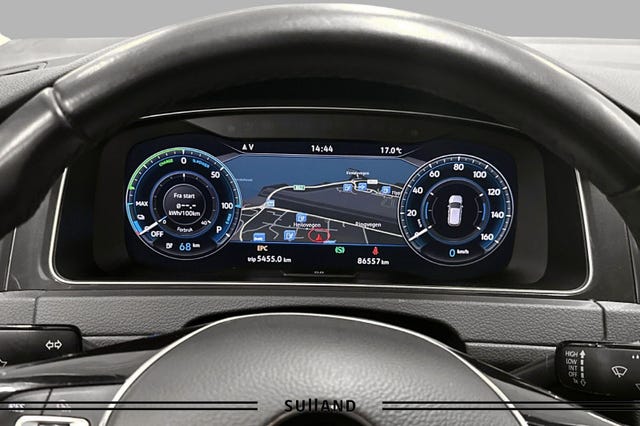 2019 VOLKSWAGEN GOLF - 28