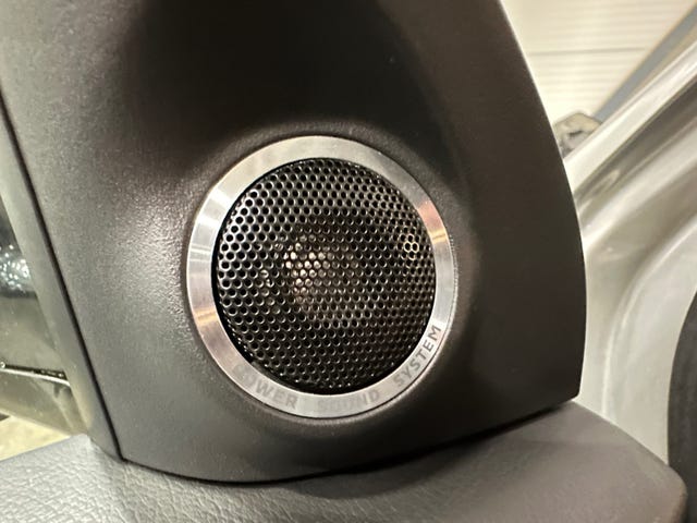 2020 MITSUBISHI OUTLANDER - 25