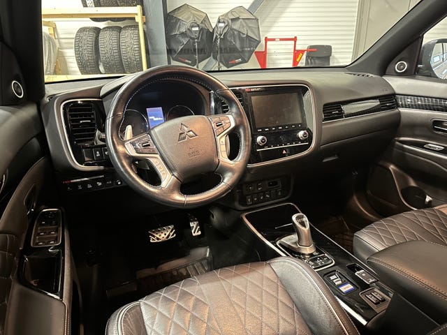 2020 MITSUBISHI OUTLANDER - 21