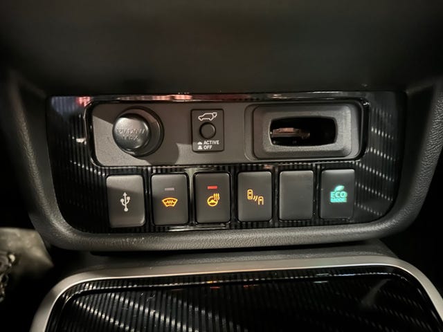2020 MITSUBISHI OUTLANDER - 35