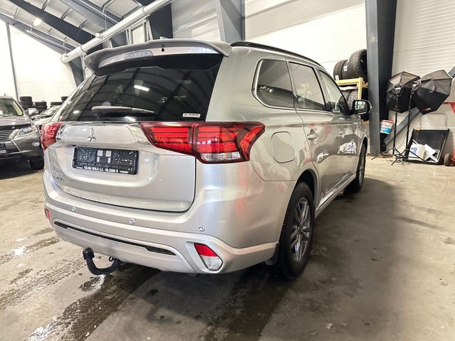 2020 MITSUBISHI OUTLANDER - 8