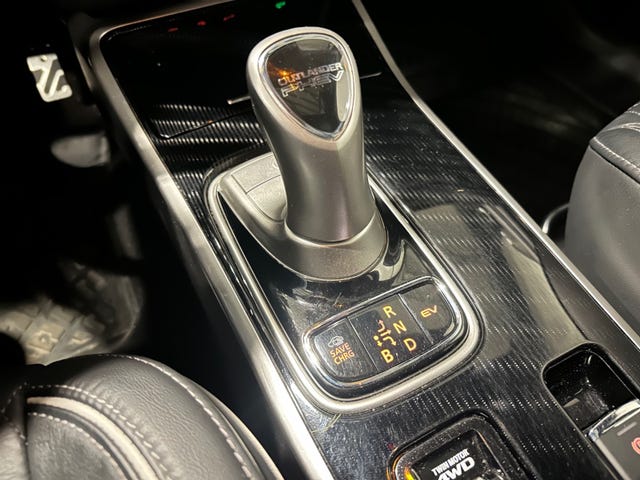 2020 MITSUBISHI OUTLANDER - 38