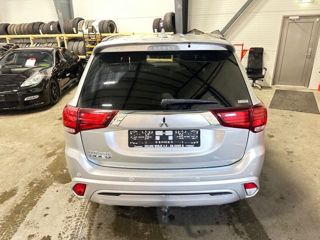 2020 MITSUBISHI OUTLANDER - 7