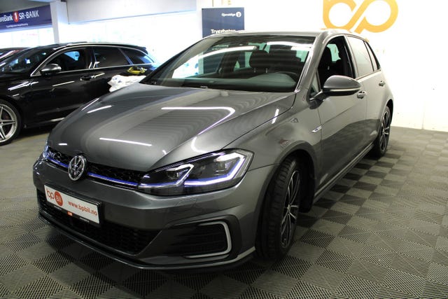 2019 VOLKSWAGEN GOLF - 10