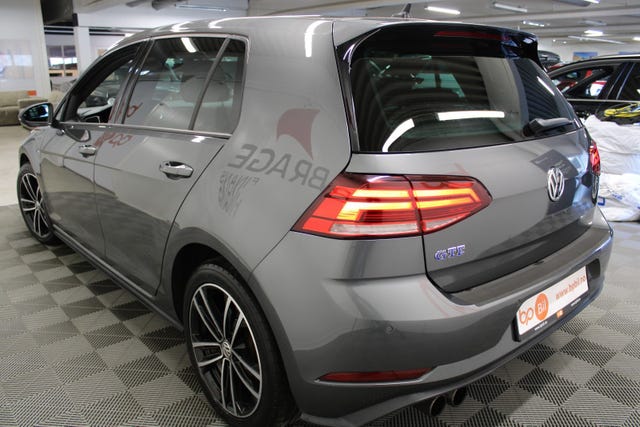 2019 VOLKSWAGEN GOLF - 9