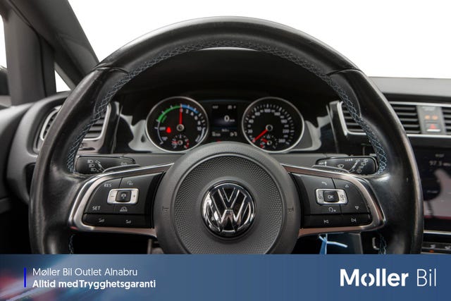 2018 VOLKSWAGEN GOLF - 21