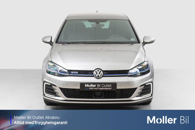 WVWZZZAUZJW801298 2018 VOLKSWAGEN GOLF-2