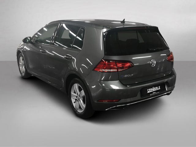 WVWZZZAUZJW911706 2018 VOLKSWAGEN GOLF-2