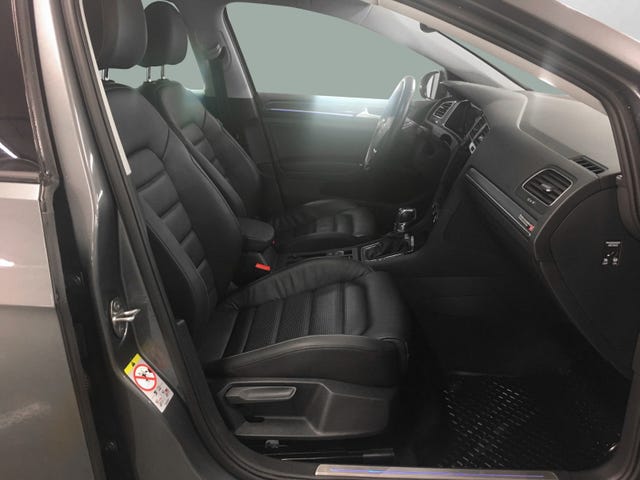 2018 VOLKSWAGEN GOLF - 19