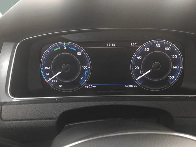 2018 VOLKSWAGEN GOLF - 15