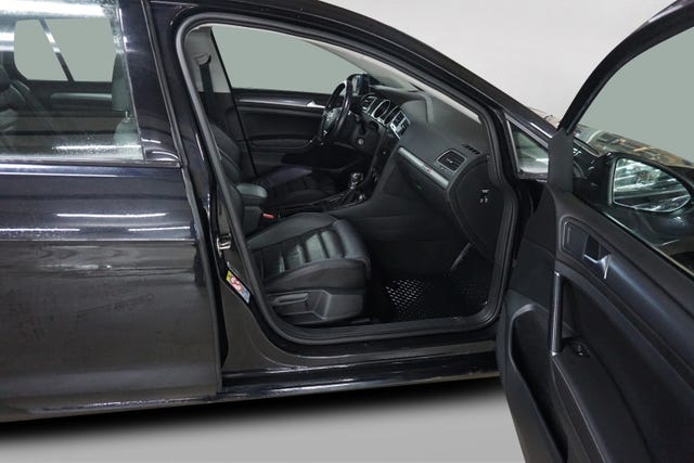 2018 VOLKSWAGEN GOLF - 15