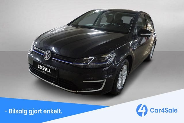 WVWZZZAUZJW910976 2018 VOLKSWAGEN GOLF-0