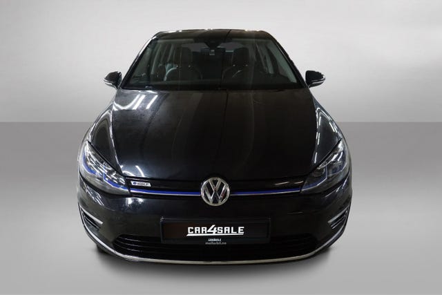 2018 VOLKSWAGEN GOLF - 8