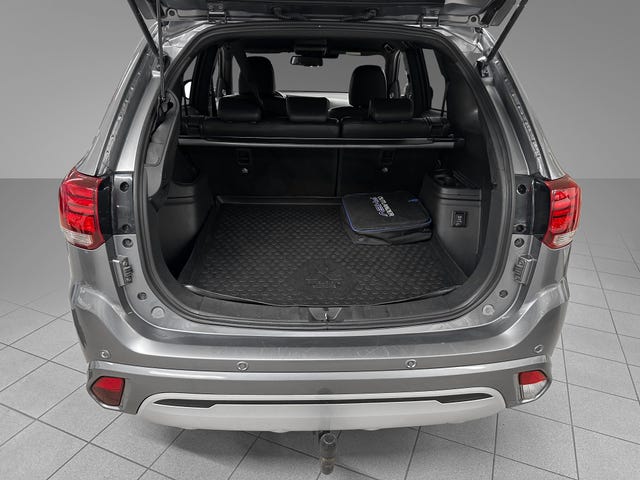 2020 MITSUBISHI OUTLANDER - 9