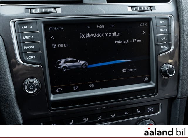 2015 VOLKSWAGEN GOLF - 18