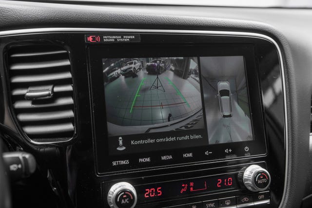 2020 MITSUBISHI OUTLANDER - 23