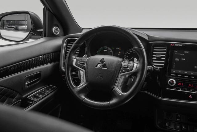 2020 MITSUBISHI OUTLANDER - 12