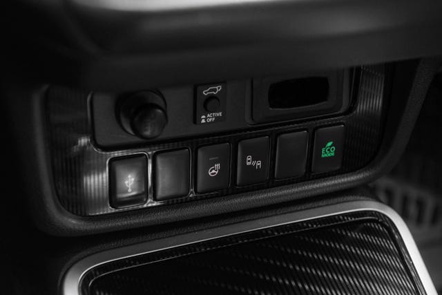 2020 MITSUBISHI OUTLANDER - 24