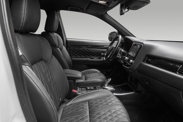 2020 MITSUBISHI OUTLANDER - 10