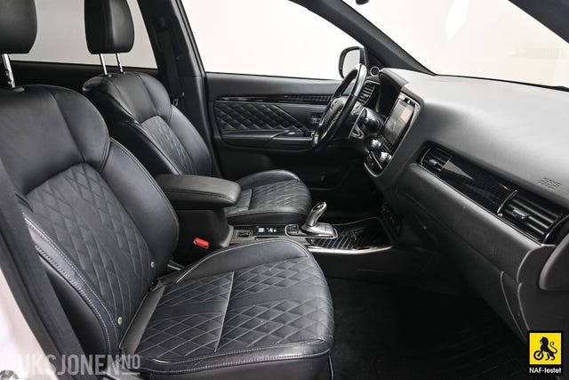 2020 MITSUBISHI OUTLANDER - 21