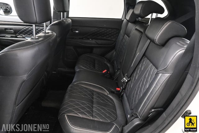 2020 MITSUBISHI OUTLANDER - 14