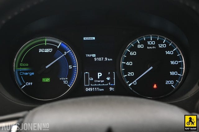 2020 MITSUBISHI OUTLANDER - 30