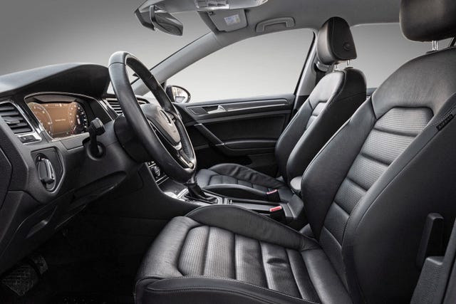 2018 VOLKSWAGEN GOLF - 11