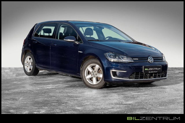 WVWZZZAUZJ8906595 2018 VOLKSWAGEN GOLF-0