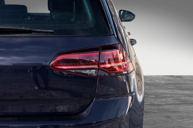 2018 VOLKSWAGEN GOLF - 8