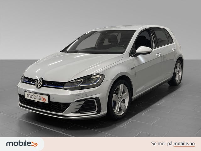 WVWZZZAUZJW800849 2018 VOLKSWAGEN GOLF-0