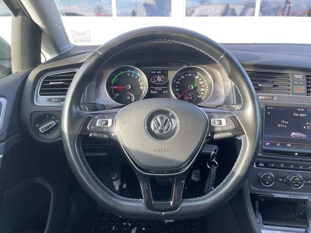 2015 VOLKSWAGEN GOLF - 11