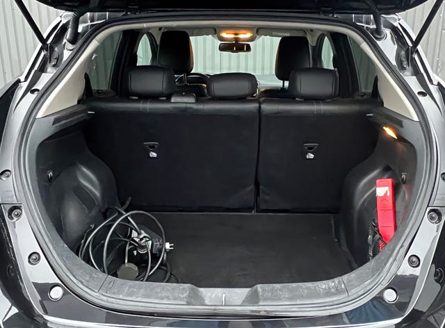 2020 NISSAN LEAF - 17