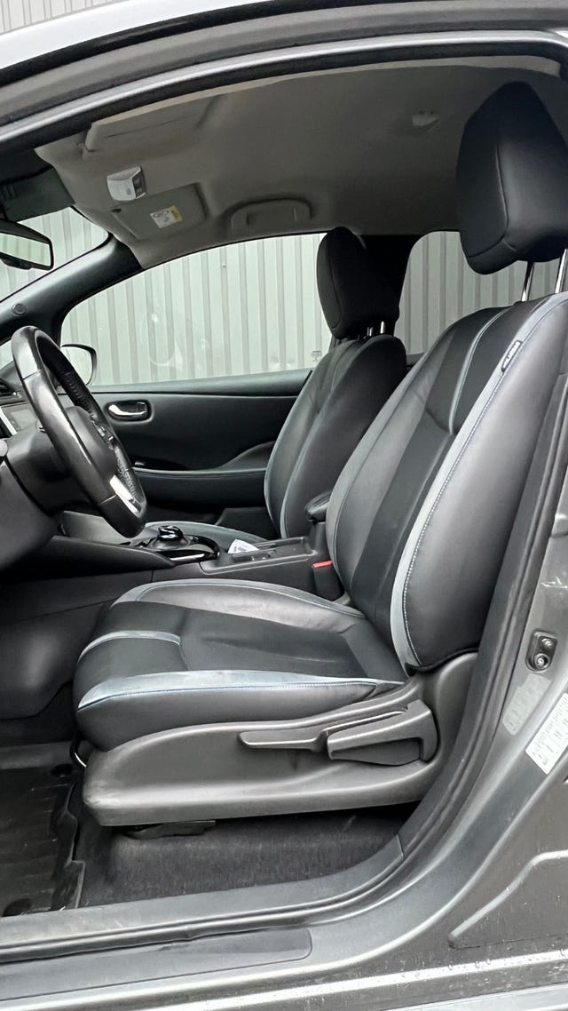 2020 NISSAN LEAF - 41