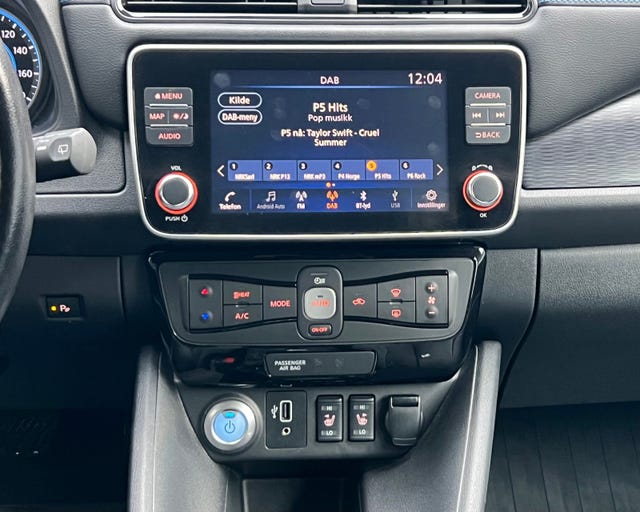 2020 NISSAN LEAF - 38