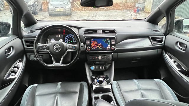 2020 NISSAN LEAF - 35