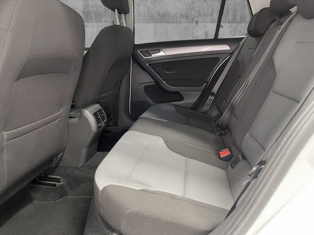 2015 VOLKSWAGEN GOLF - 10