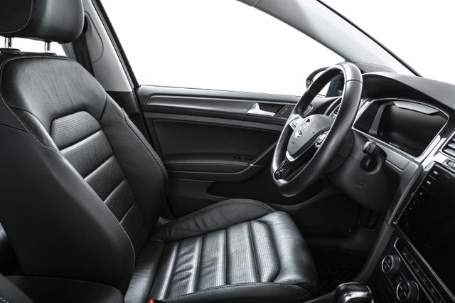 2019 VOLKSWAGEN GOLF - 21