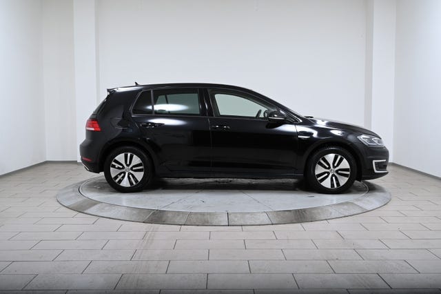 WVWZZZAUZKW912706 2019 VOLKSWAGEN GOLF-1