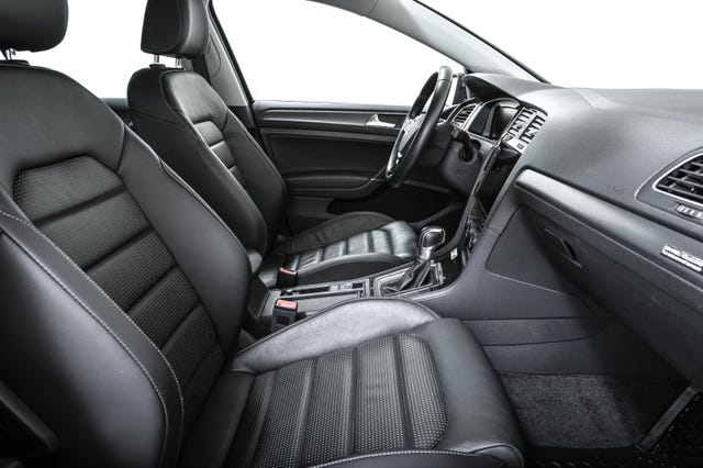 2019 VOLKSWAGEN GOLF - 20