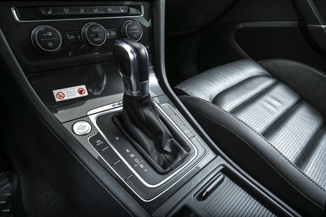 2019 VOLKSWAGEN GOLF - 12