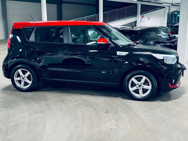 KNAJX81EFK7038199 2019 KIA SOUL-4