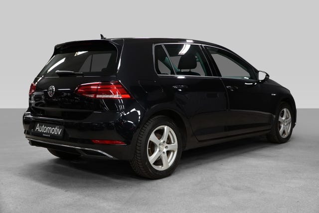 2019 VOLKSWAGEN GOLF - 8
