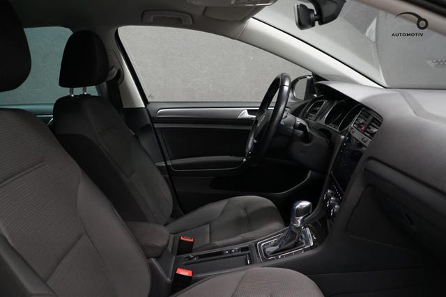 2019 VOLKSWAGEN GOLF - 9