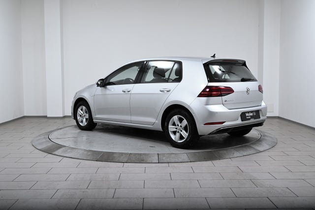 WVWZZZAUZKW912308 2019 VOLKSWAGEN GOLF-4