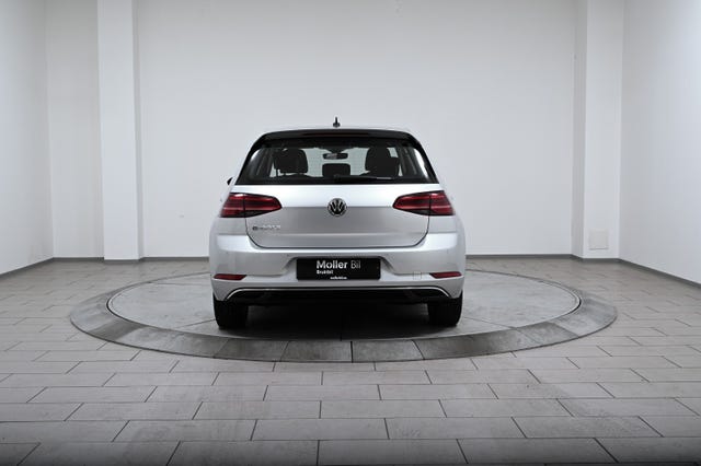 WVWZZZAUZKW912308 2019 VOLKSWAGEN GOLF-3