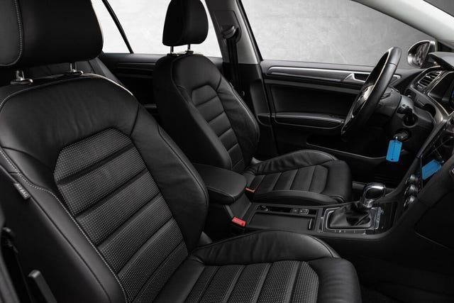 2019 VOLKSWAGEN GOLF - 13