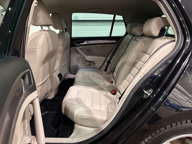 2015 VOLKSWAGEN GOLF - 9